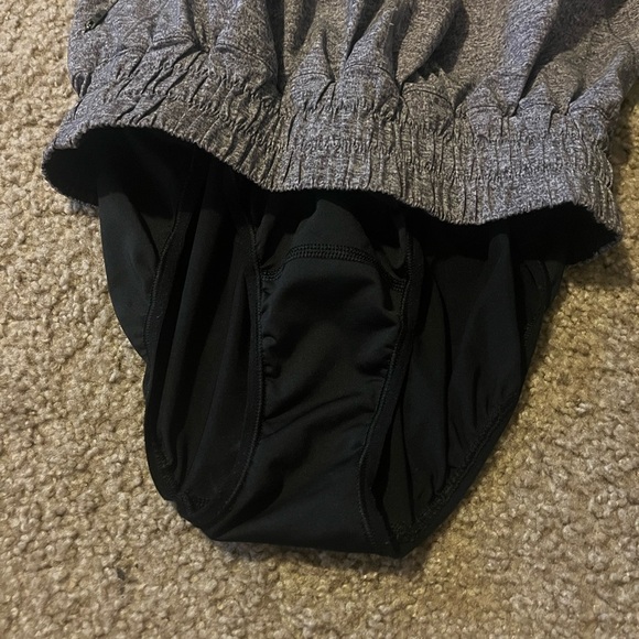 Lululemon 5 inch Gray Athletic Shorts - Picture 4 of 5